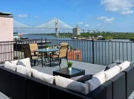 Riverview Penthouse