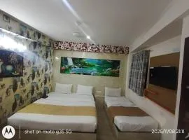 Hotel lavish Santuary