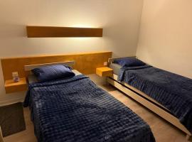 Deniz kebab, hotel v destinaci Guer