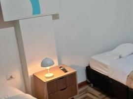 Hostal Qori, hostel ở Urubamba