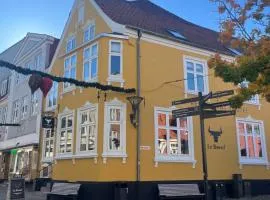 Niollo Hotel & Apartments