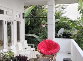 Kandy Home stay, hotel i Katugastota
