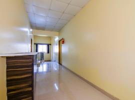 Hotel O Dwarka Lodge, hotel v destinaci Talegaon Dābhāde