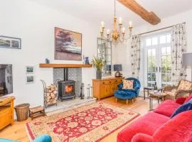 The Farmhouse Uk33419