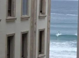 Beach Big Apartment With 3 Rooms Apartment Parking Included