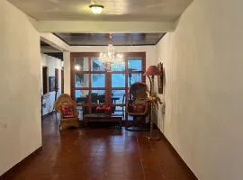 Raudez house , house with 24-hour security