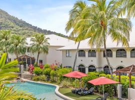 Salt & Sand Retreat - 2 BR Resort Stay - Spa, hotel in Palm Beach