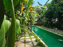 Mantra Yoga Homestay, hotel en Tanjung