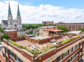 Sky Suite at 300 Drayton