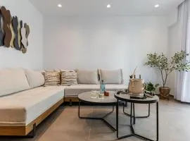 Villa Avona, Kastraki Naxos, by NaxosVibe