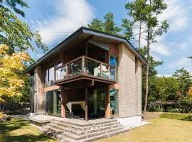 Base 47 Hakuba by Jade Group