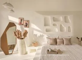 Casa Concreto- 5-Bedroom Luxury Villa with all weather Pool