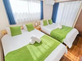 202 Room, a 6-minute walk from Tokyo Koiwa Station Direct connected to Shinjuku and Akihabara Stations Comfortable one-bedroom apartment with separate wet and dry areas