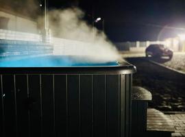 Casuta cu ciubar Valea Avrigului - Secret Forest, hotel di Avrig