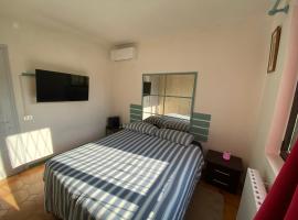 Affittacamere La Quiete, hotel em Arona