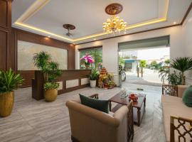 Royal Hotel & Spa, hotel v destinaci Ðồng Ky