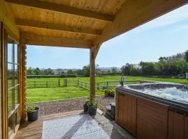 Stable Lodge At Greenacre