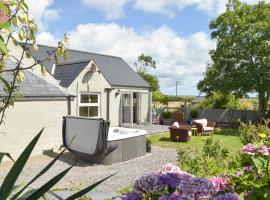Hafan Fach Cottage, hotel in Pembroke
