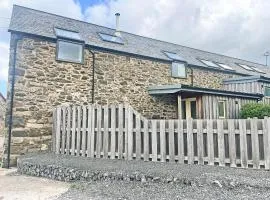 Smithy Barn - Hw7592