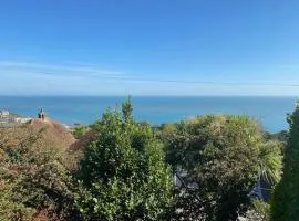 Bella Vista,Sea Views,Dog Friendly,Parking,Sleep 4