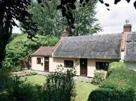 Rose Cottage - E2352