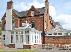 The Limes, hotel in Swanwick