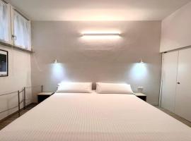 A casa di Maria Vera - Milano Isola, hotel i Milano