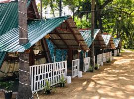 Canberra Resort & Beach Restaurant, hotel near SLAF China Bay - TRR, Trincomalee