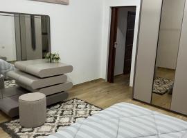 المسارات الدولية, hotel v destinaci Mawāliḩ