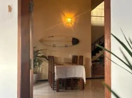 Bakamuna Coliving Villa near Hiriketiya