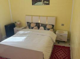 Appart pr&egrave;s des ruines romaines., hotel con estacionamiento en Sbeitla