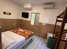 BC Paradise Hostel & Suítes