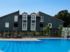 Domaine Blue Garden, hotel in Grandvillers