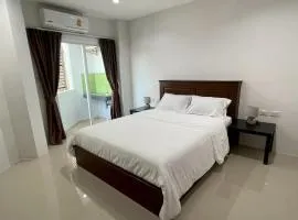 The Nap House Phuket Town