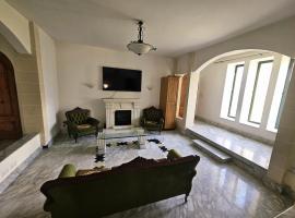 Spacious Swieqi Villa for Families Groups Close to Paceville and St Julians, ξενοδοχείο σε Is-Swieqi