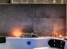 Le bourget - Suite romantique, hotel v Narbonne