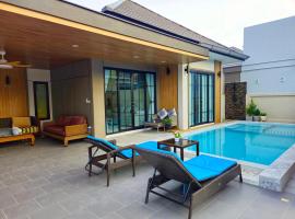 Chalalai Villa Private Pool Ao Nang Krabi, hotel in Ao Nam Mao