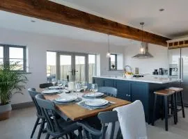 The Maddocks - Uk36311