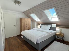 Gasthaus zum Freihof, hotel with parking in Engi