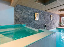 Alp'Hotel, hotell i La Clusaz