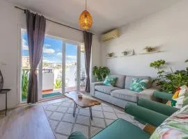 Family house beachfront Los Lances