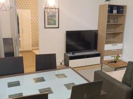 Appartement idéal visite Paris, hotel in Ivry-sur-Seine