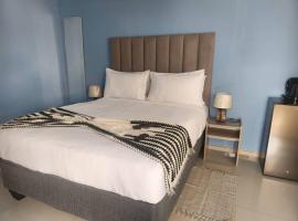 Luxe Residence Guest House, hotel din Kasane