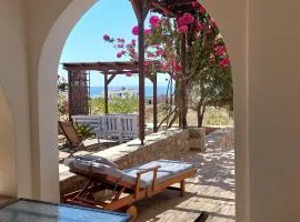 Gio st Gio apartment 1 Antiparos st.Giorgio