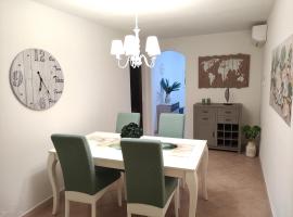 Casa vacanza - Ambra's Homes, Hotel in Trinità d’Agultu e Vignola