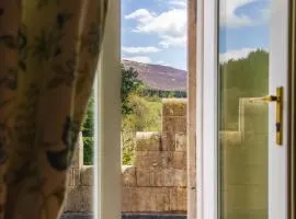 Dalnaglar Castle - Uk7072