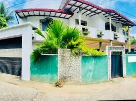 Coastal Cloud Backpackers Ahangama