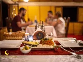 Moonlight Luxury Camp