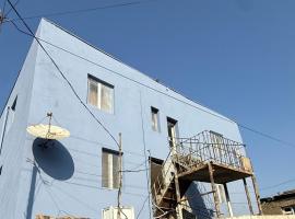 Rova Hostel, hotel in Baku