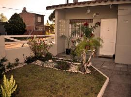 Mi lugar casa de playa, hotell sihtkohas Mar de Ajó
